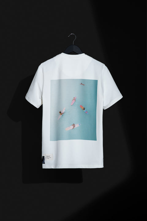 Surfer Girls | Premium Gallery Tee