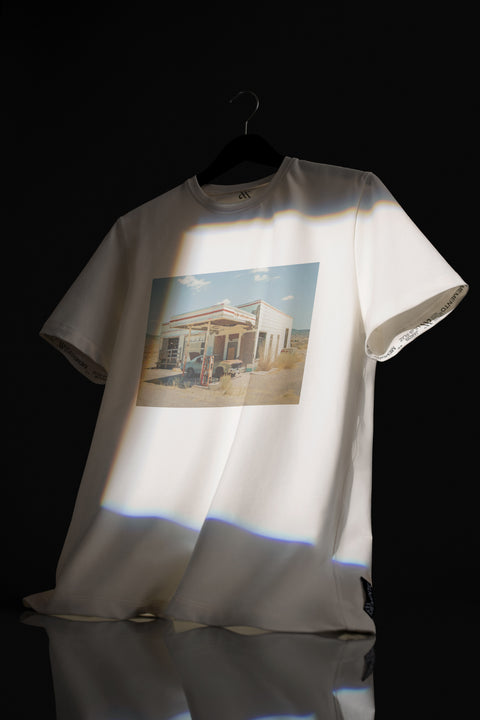 Closed on Sundays | Premium Gallery Tee