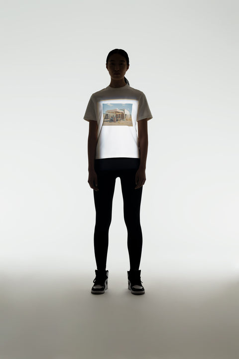 Closed on Sundays | Premium Gallery Tee